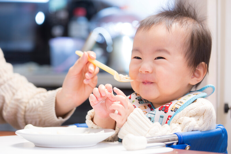 Thực hành cho trẻ ăn dặm